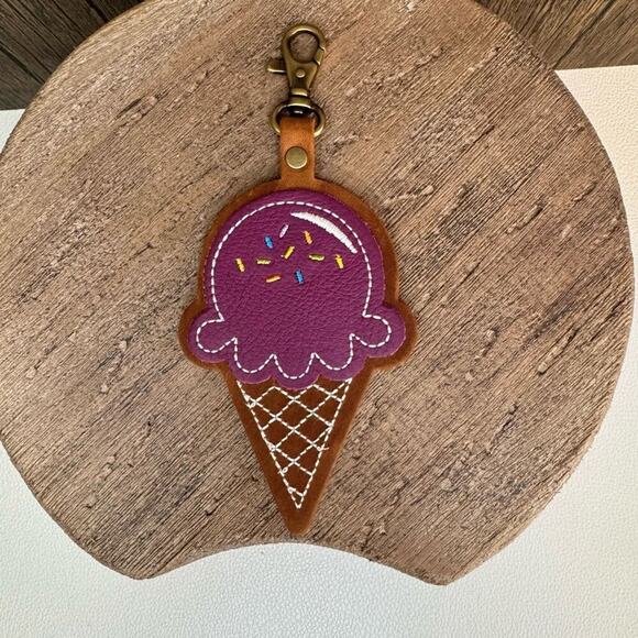 IRIS PORTLAND Leather Ice Cream Scoop Purse Charm FAST SHIP PLG KEYCHAIN - Picture 1 of 3